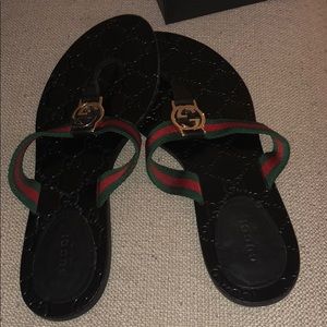 Gucci flip flops size 38.5